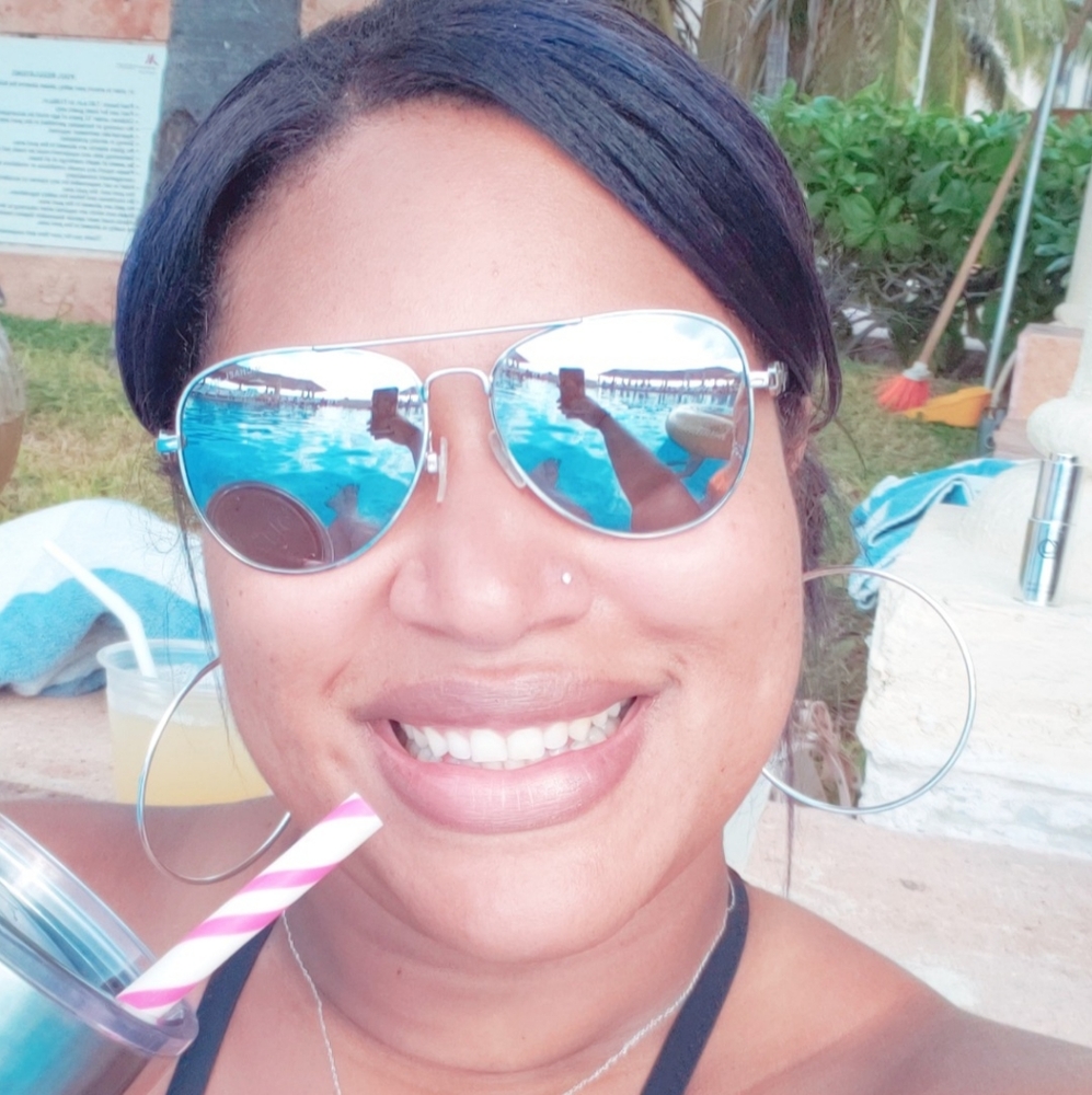 Meet your Posher, Stas